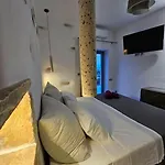 Holiday home Hillhouse Drios