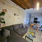 Hillhouse * Drios